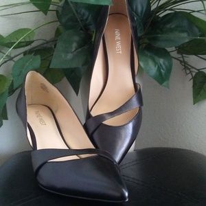 Black NIne West Heels Pumps